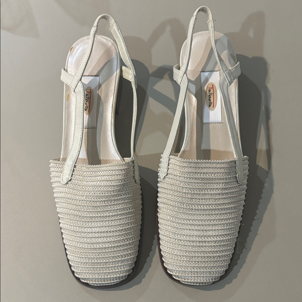Talbots Cream Textured Slingback Sandals New No Box Size 6